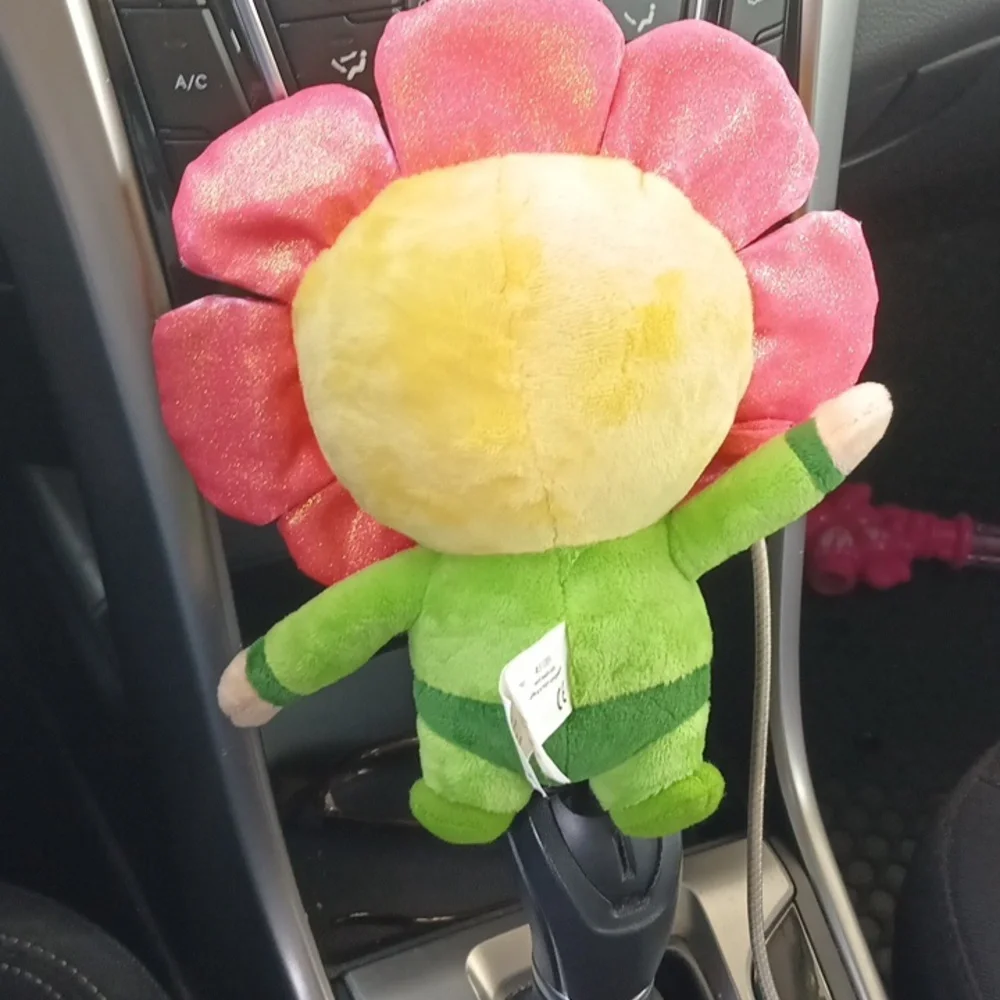 Wonder Park Flower Clean Excellent Condition - Picture 2 of 5